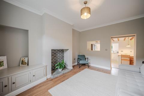 2 bedroom end of terrace house for sale, Royd Terrace, Armitage Bridge, HD4
