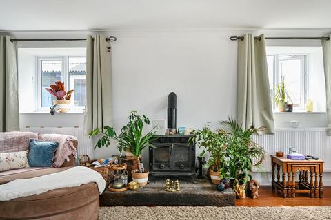 4 bedroom semi-detached house for sale, Dungeness Road, Romney Marsh TN29
