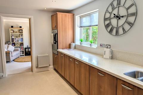 undefined, 4 Pool Meadow Close, Bomere Heath, Shrewsbury, SY4 3NY