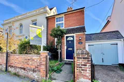 2 bedroom cottage for sale, High Street, Wivenhoe, Colchester, CO7