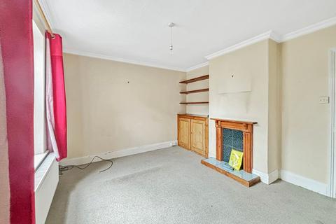 2 bedroom cottage for sale, High Street, Wivenhoe, Colchester, CO7