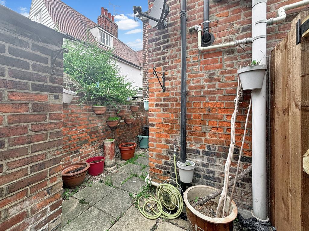 Courtyard Garden