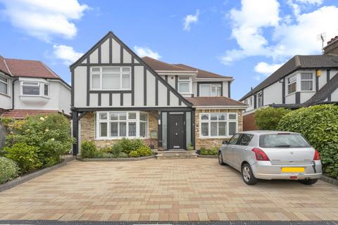 Parkside Drive, Edgware, HA8