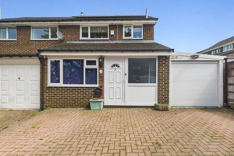 3 bedroom semi-detached house for sale, Somerset Close, Buxton