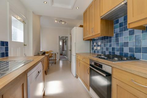 83 Hare Lane, Claygate, Esher, KT10 0QX