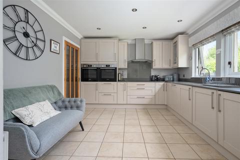 1 Brandywell Road, Abernethy, Perth, PH2 9GY