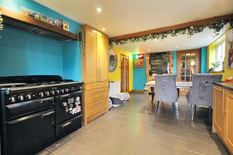 undefined, Halls Corner Lane, Hevingham