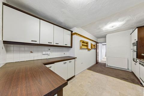 4 bedroom semi-detached bungalow for sale, Walkers Lane, Penketh, WA5