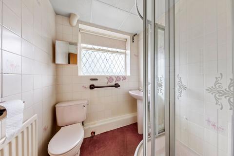 4 bedroom semi-detached bungalow for sale, Walkers Lane, Penketh, WA5