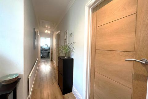 2 bedroom bungalow for sale, Westbrook Road, Weston-Super-Mare BS22