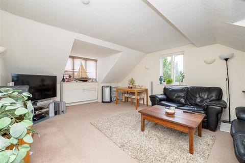 undefined, Western Road, Sutton