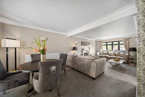 4 bedroom detached house for sale, Kevington Drive, Chislehurst BR7