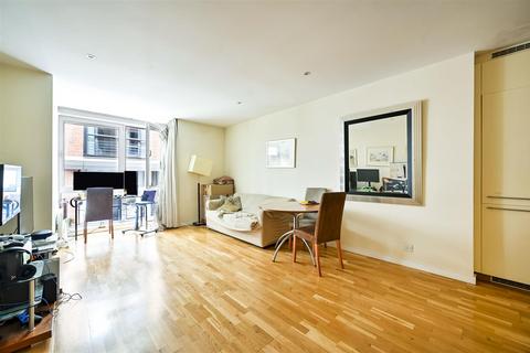 1 bedroom apartment for sale, 10 Hosier Lane, London EC1A