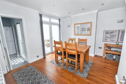 182 Woolwich Road, Bexleyheath, DA7 4LN