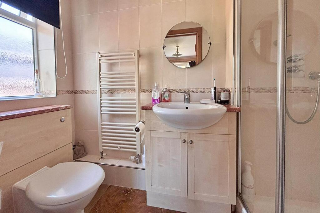 Ensuite