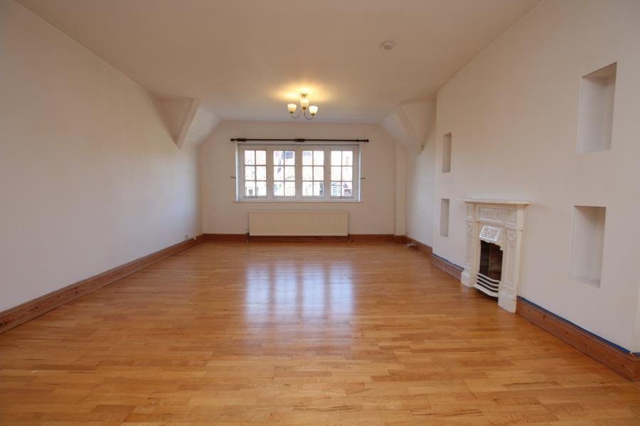 Apartment in Bristol - View 2