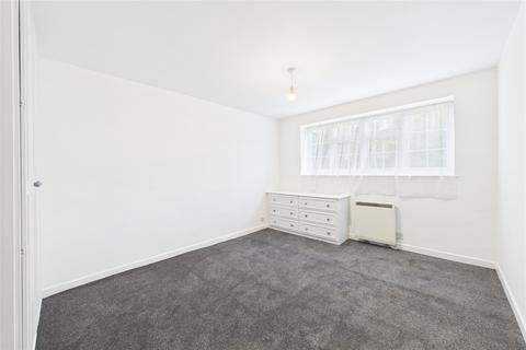 2 bedroom apartment for sale, Hawley Court, 298-304 Fernhill Road, Farnborough, Hampshire, GU14