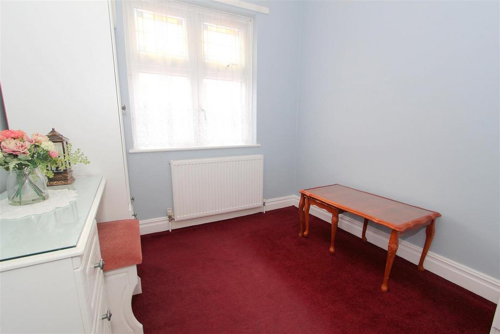 Bed 3.JPG