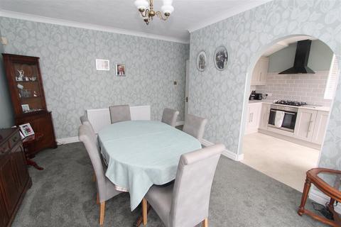 undefined, Royston Avenue, Wallington SM6