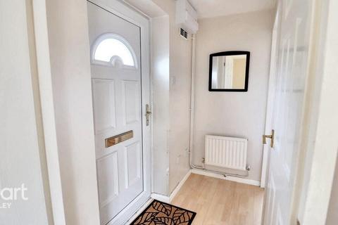1 Branton Close, Luton, LU2 9TY