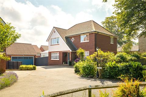 4 bedroom detached house for sale, Grant Court, Bideford, Devon