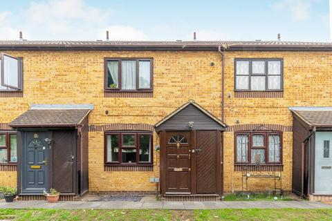Gloucester Court, Mitcham, CR4