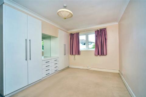 6 Cheviot Close, Banstead, SM7 2PD