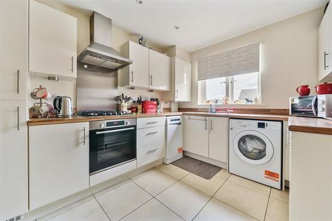 2 Stone Hill View, Hanham, Bristol, BS15 3SZ