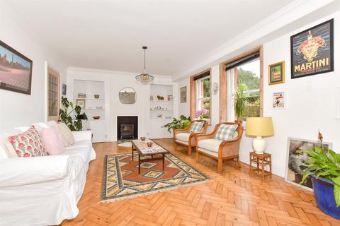 2 bedroom ground floor flat for sale, 203 Sandgate Road, Folkestone CT20