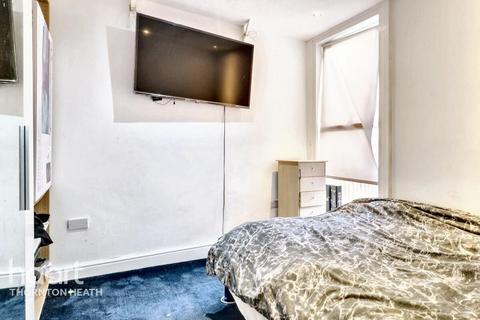 2 bedroom flat for sale, Parchmore Road, Thornton Heath