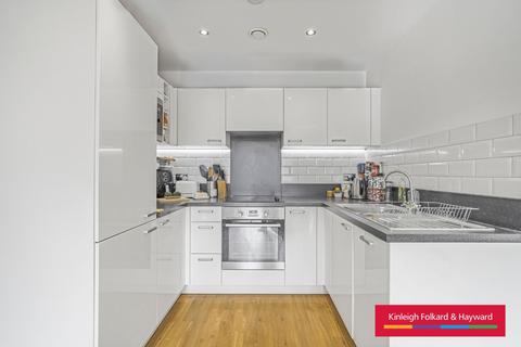 1 bedroom flat to rent, Adenmore Road, London, SE6