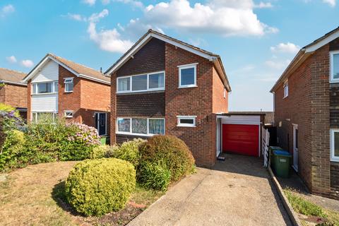 Inverness Avenue, Hampshire PO15