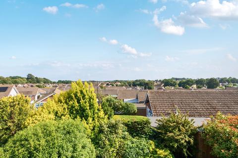 undefined, Inverness Avenue, Hampshire PO15