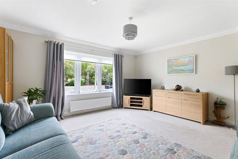 12 Fyvie Close, Auchterarder, PH3 1FZ