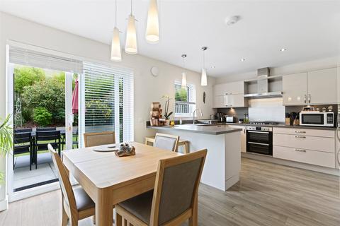 12 Fyvie Close, Auchterarder, PH3 1FZ