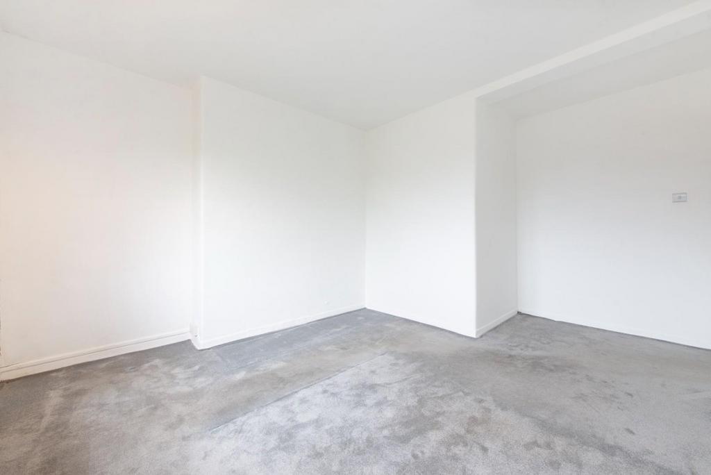 Bedroom Reverse