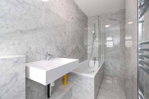 5 bedroom maisonette to rent, Lower Marsh Lane, Kingston upon Thames KT1