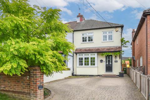 undefined, Wyatts Green Road, Wyatts Green, Brentwood