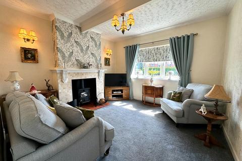 2 bedroom semi-detached house for sale, Pendeford Mill Lane, Wolverhampton WV8