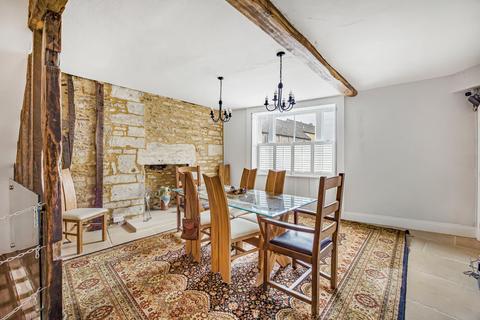 4 bedroom terraced house for sale, Church Street, Tetbury, Gloucestershire, GL8