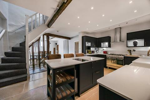 4 bedroom terraced house for sale, Church Street, Tetbury, Gloucestershire, GL8