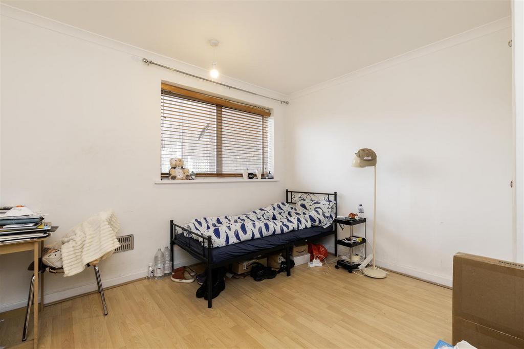 Flat 4 St.Mary Le Park Court -9.jpg