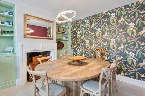 68 Queens Road, Thame, OX9 3NQ