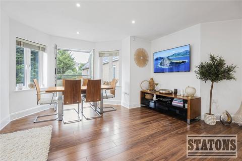 3 bedroom apartment for sale, Slades Hill, Enfield, EN2
