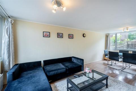 12 Nursery Close, Leeds, LS17 7EB