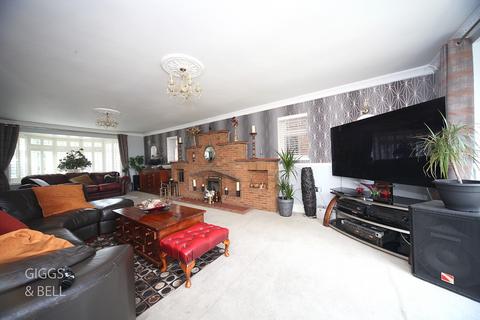 undefined, Toddington Road, Luton, Bedfordshire, LU4