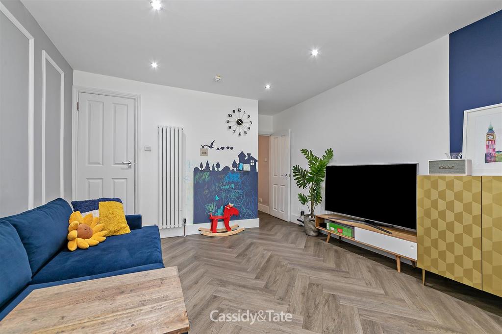 22 Castle Road-5.jpg