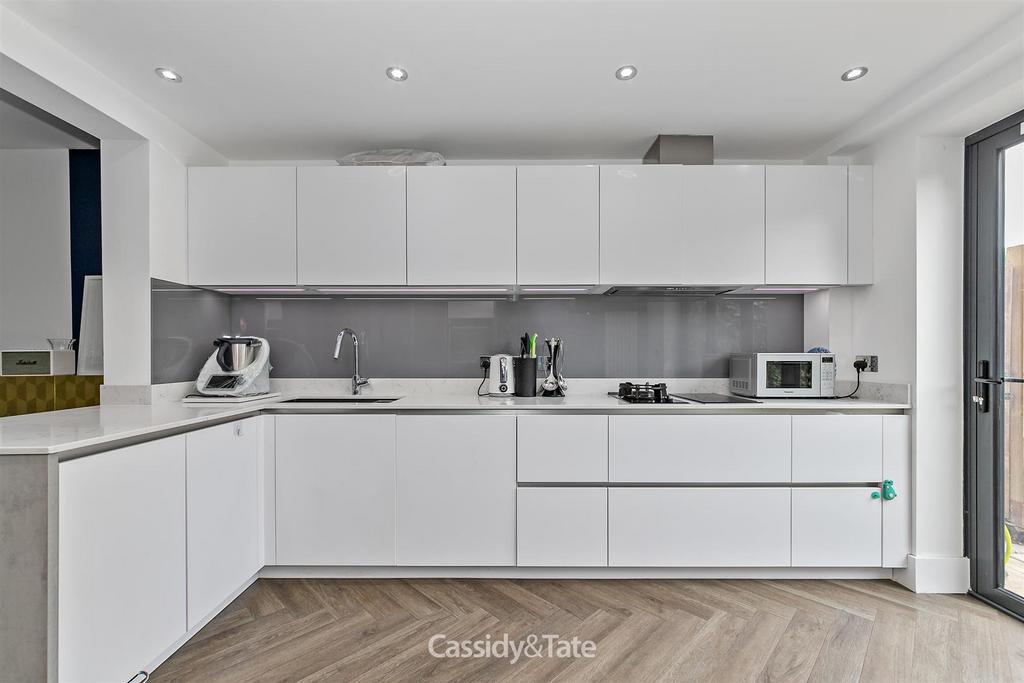 22 Castle Road-11.jpg