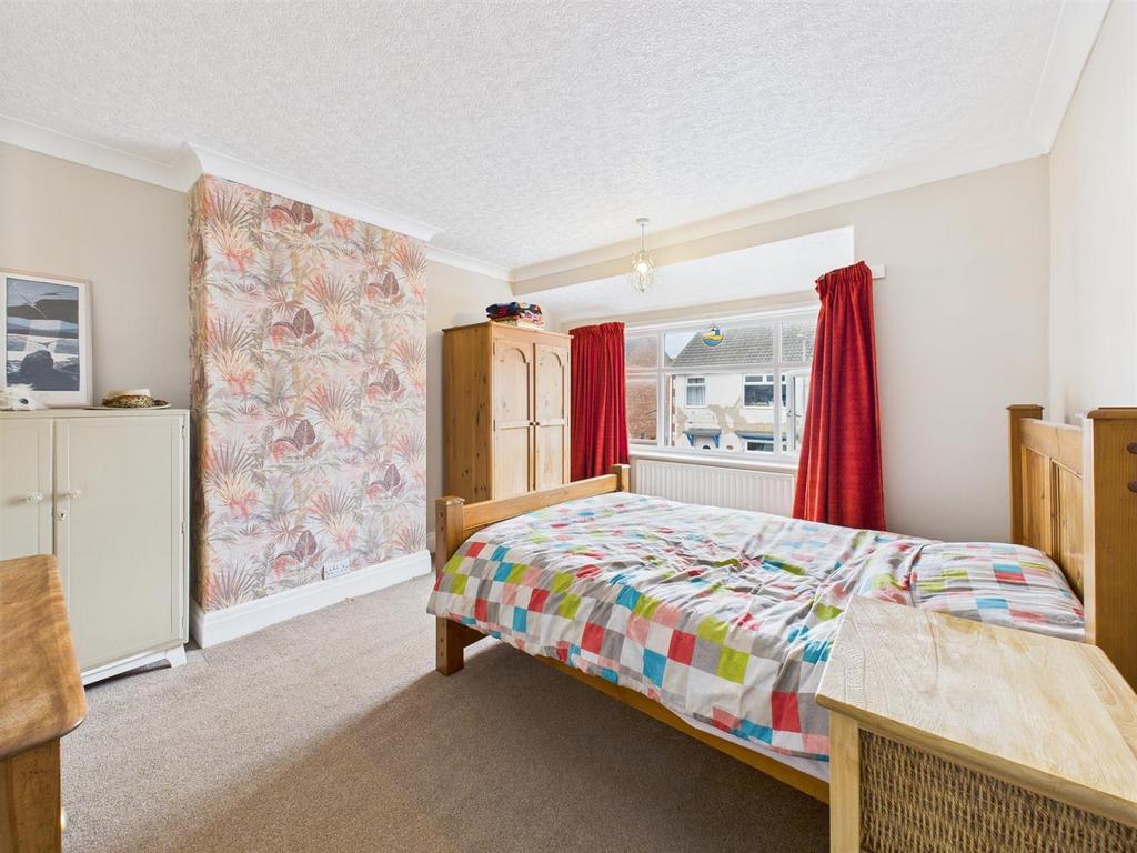Bedroom: