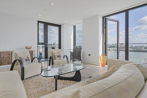 3 bedroom flat for sale, Waterman Gardens, 3 Tidemill Square, Lower Riverside, Greenwich Peninsula, SE10